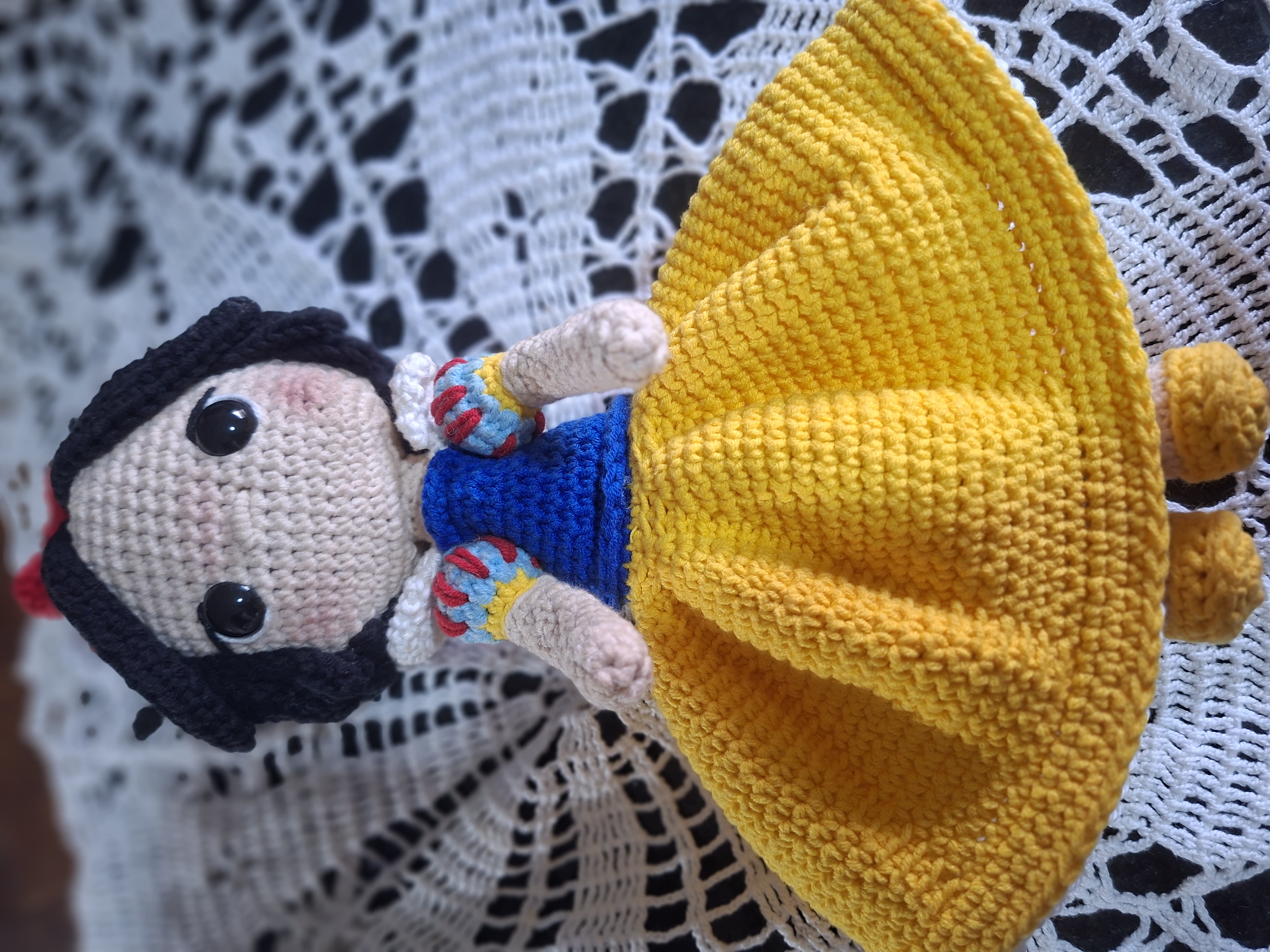 Boneca Amigurumi Princesa
